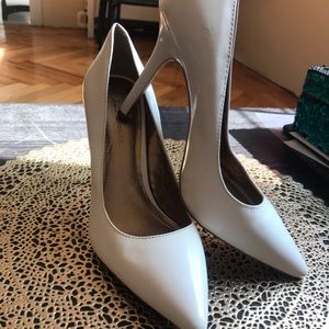 Gorgeous high heel white shoes